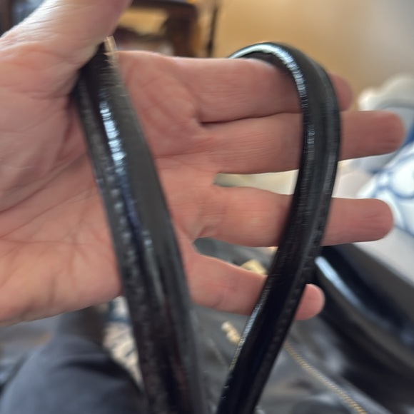 Calvin Klein black patent leather large tote purse excellent condition - Picture 9 of 11